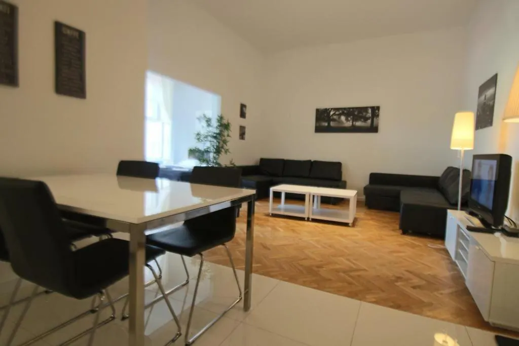 Main Market Square Apartments Krakow Poland